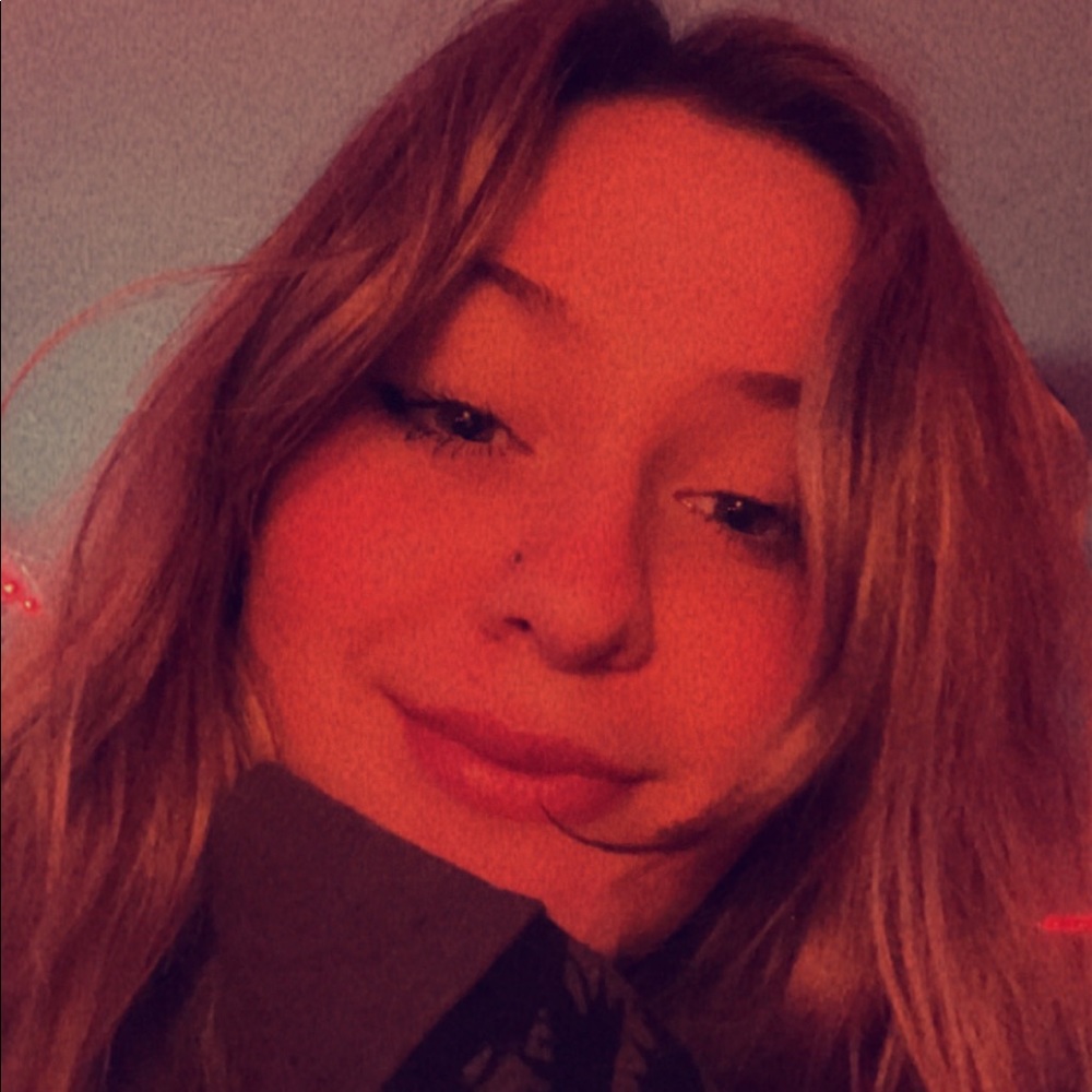 Meet your Posher, Natalie